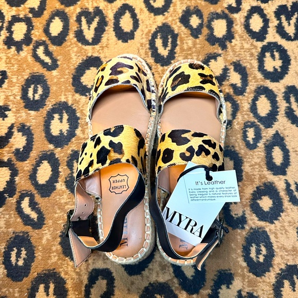 Myra Sandles - Picture 1 of 2